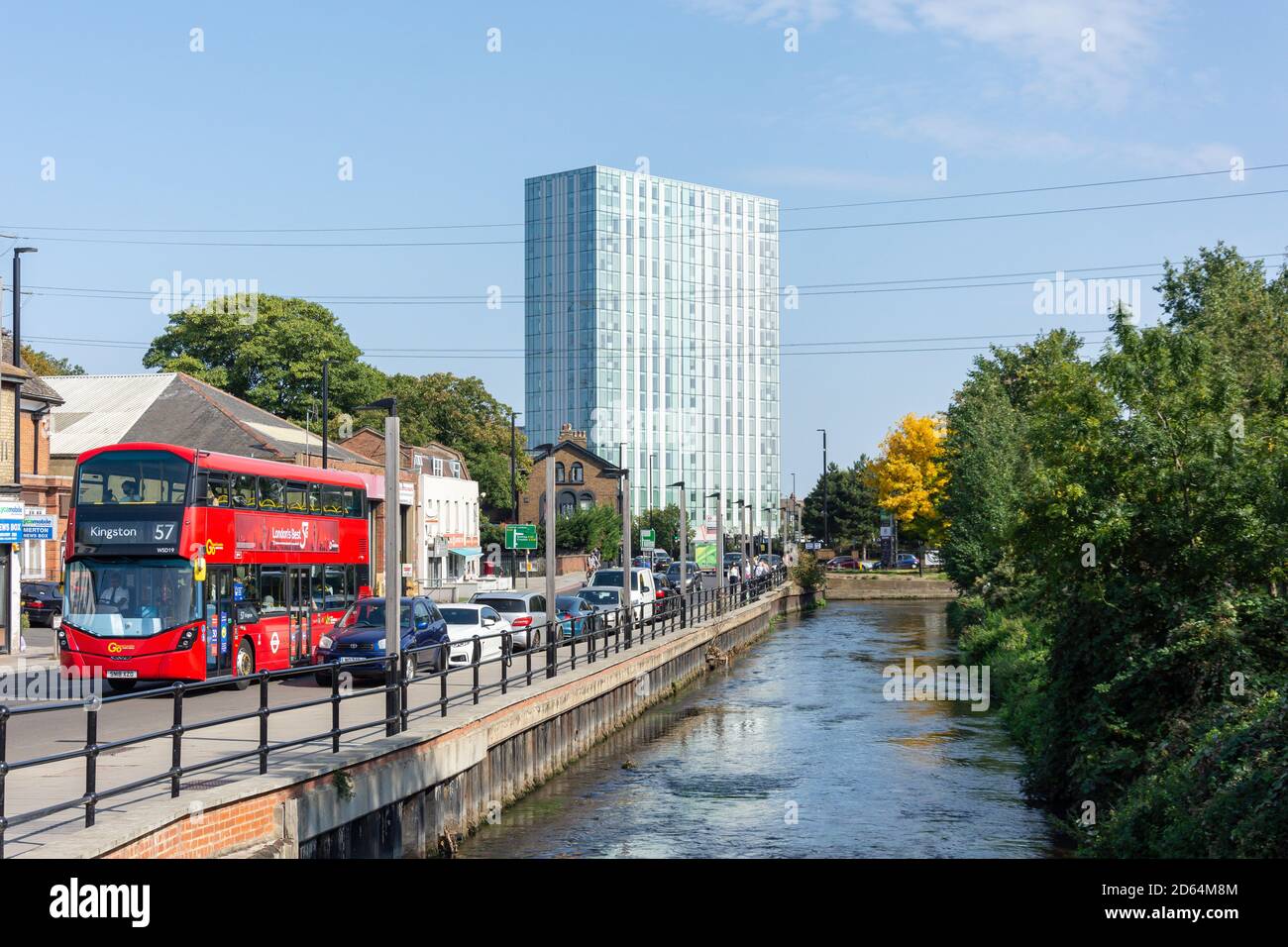 Immeuble d'appartements Britannia point, Merton High Street, colliers Wood, London Borough of Merton, Greater London, Angleterre, Royaume-Uni Banque D'Images
