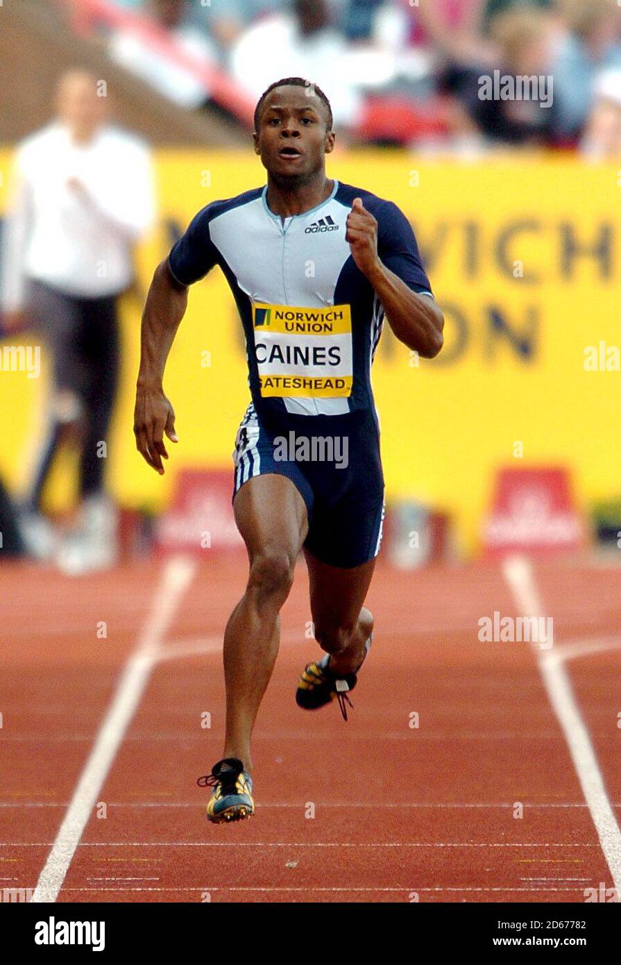 Daniel Caines en Grande-Bretagne dans l'action dans les hommes 400m course Banque D'Images
