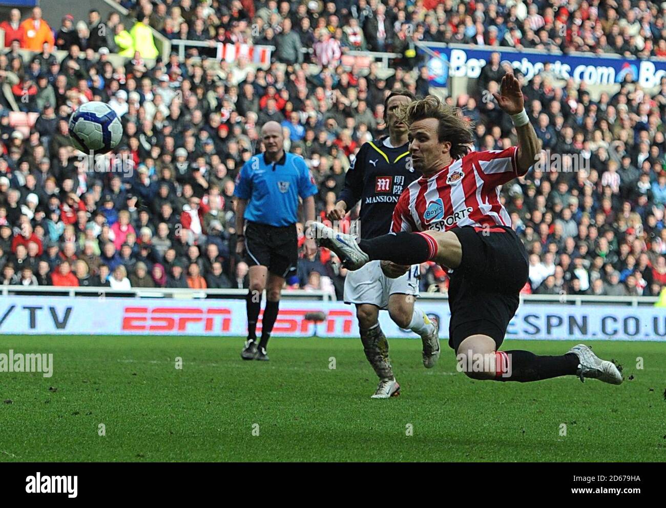 Boudewijn Zenden de Sunderland (à droite) marque son troisième objectif le jeu Banque D'Images