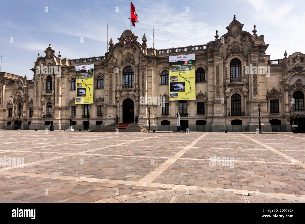 Plaza Mayor and Government Palace, Plaza de Armas, Plaza de Armas de Lima, Lima, Pérou, Amérique du Sud Banque D'Images