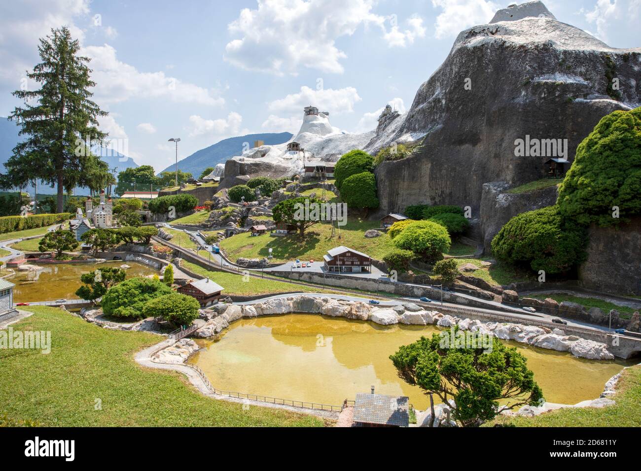Vue sur Swissminiatur, parc miniature en plein air situé à Melide, sur les rives du lac de Lugano, Melide, Lugano, Suisse, Europe. Banque D'Images