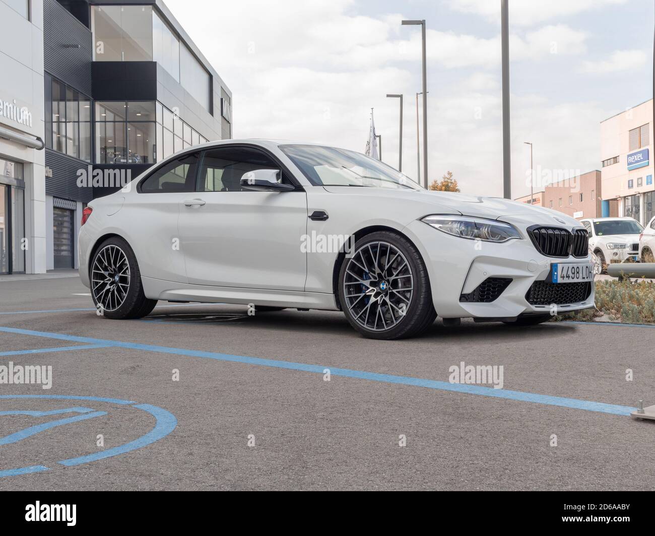 BARCELONE, ESPAGNE-9 OCTOBRE 2020: Compétition BMW M2 (F87) à City Streets Banque D'Images