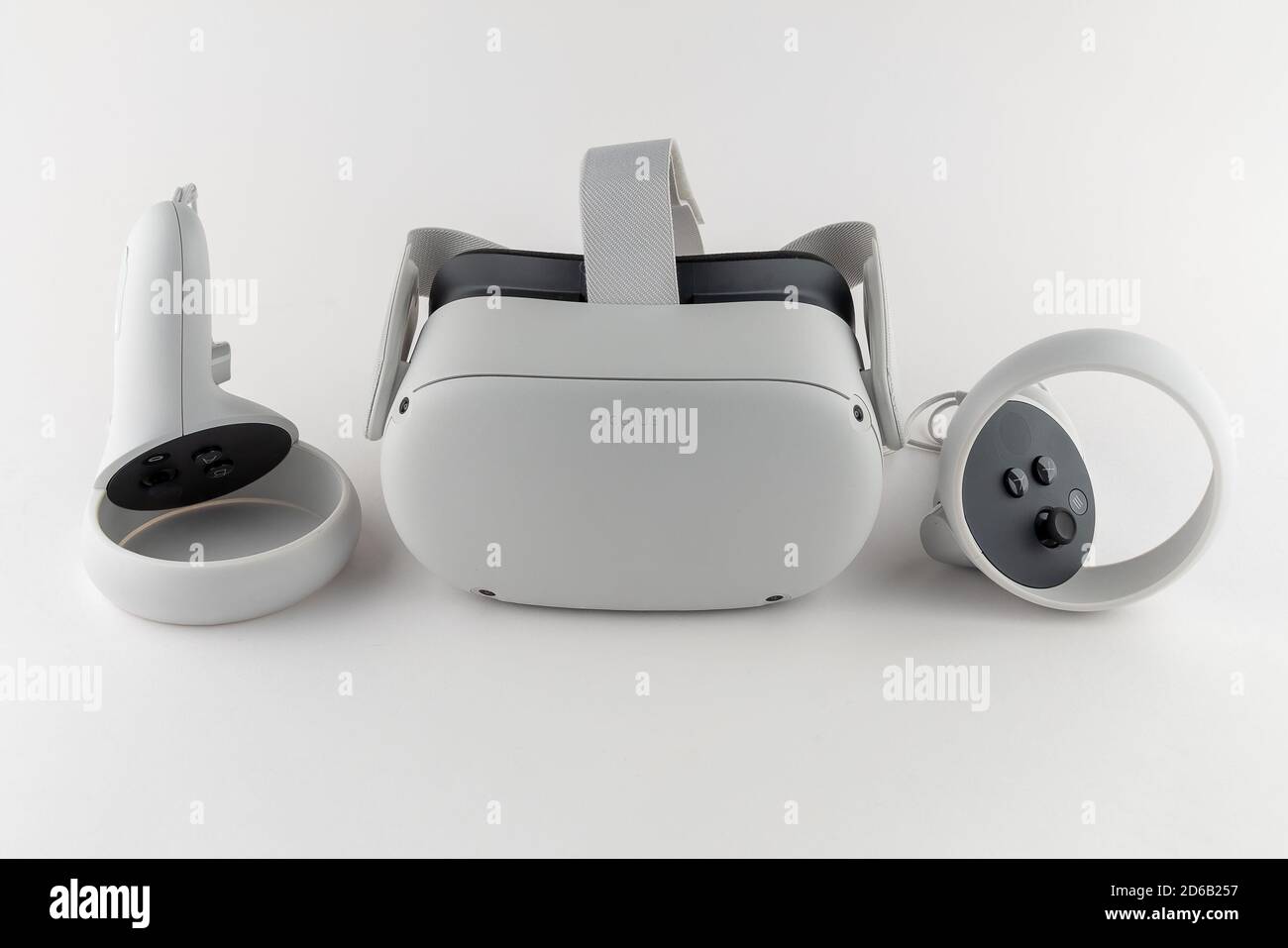 CHESTER, ANGLETERRE - 15 OCTOBRE 2020 : casque de réalité virtuelle Oculus Quest 2 Banque D'Images