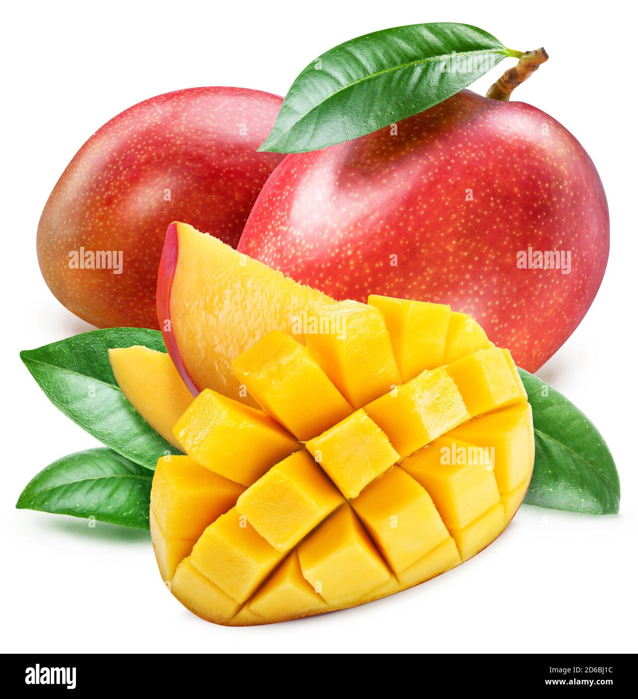 Mangue avec feuilles et tranches de mangue isolées sur fond blanc. Masque. Banque D'Images