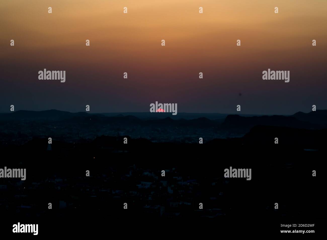 Coucher de soleil à Jodhpur vue aérienne de la ville depuis le sommet de Mehrangarh Ou le fort de Mehran Banque D'Images