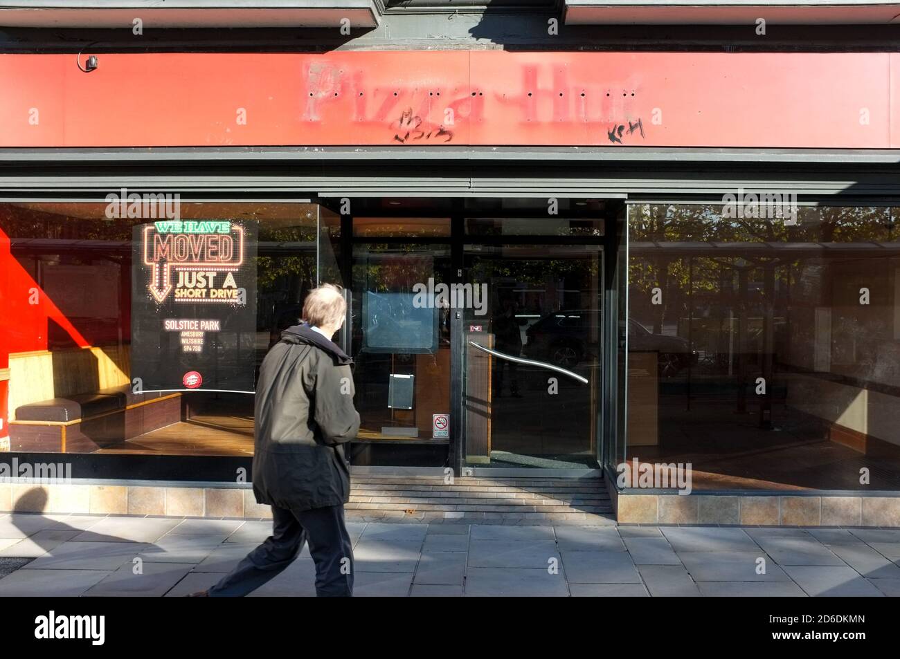 Un restaurant Pizza Hut fermé à Salisbury Wiltshire. Royaume-Uni 16 octobre 2020. Banque D'Images