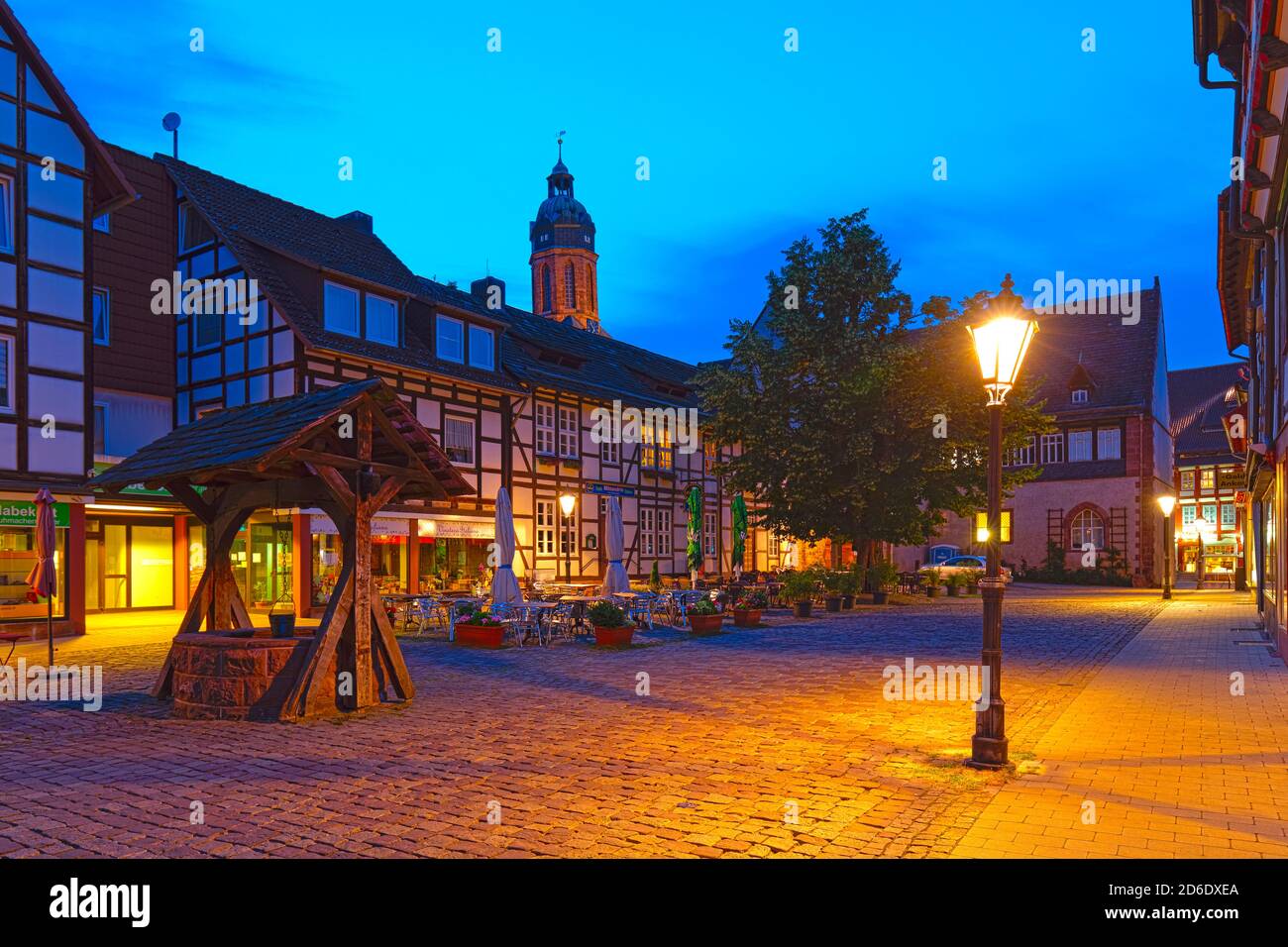 Ville d'Einbeck dans la soirée, Basse-Saxe, Allemagne Banque D'Images