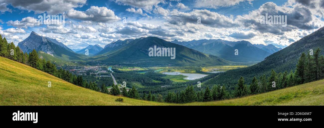 Parc national Banff avec le mont Norquay. Banque D'Images