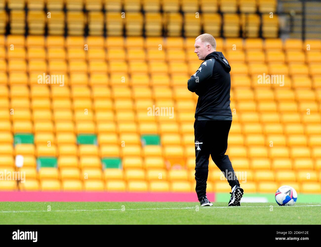 Une vue générale de Paul Scholes, le directeur intérimaire de Salford, avant le match de la Sky Bet League Two à Vale Park, Stoke-on-Trent. Banque D'Images