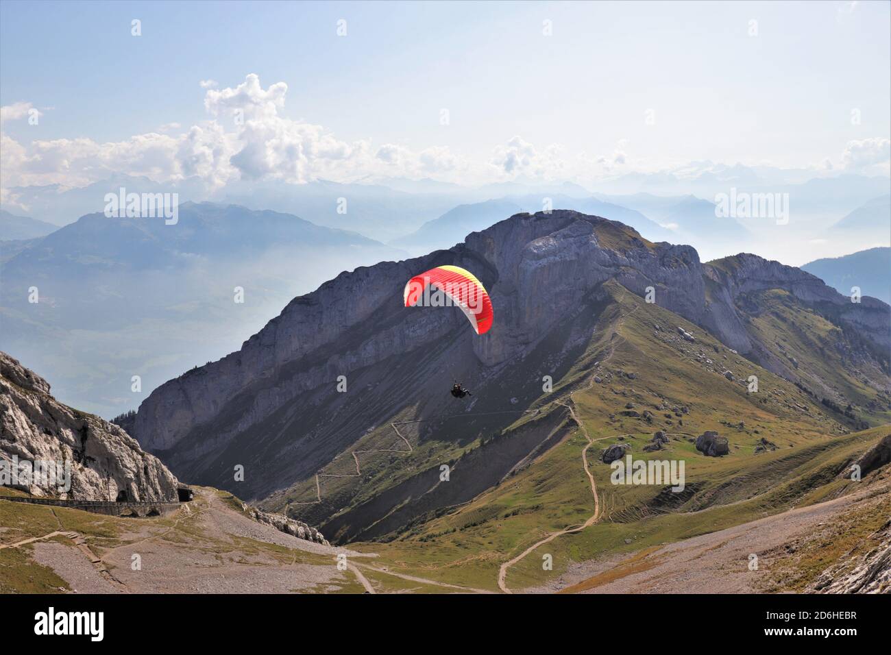 Parapente au sommet du Mont Pilatus, Alpes suisses, Suisse Banque D'Images