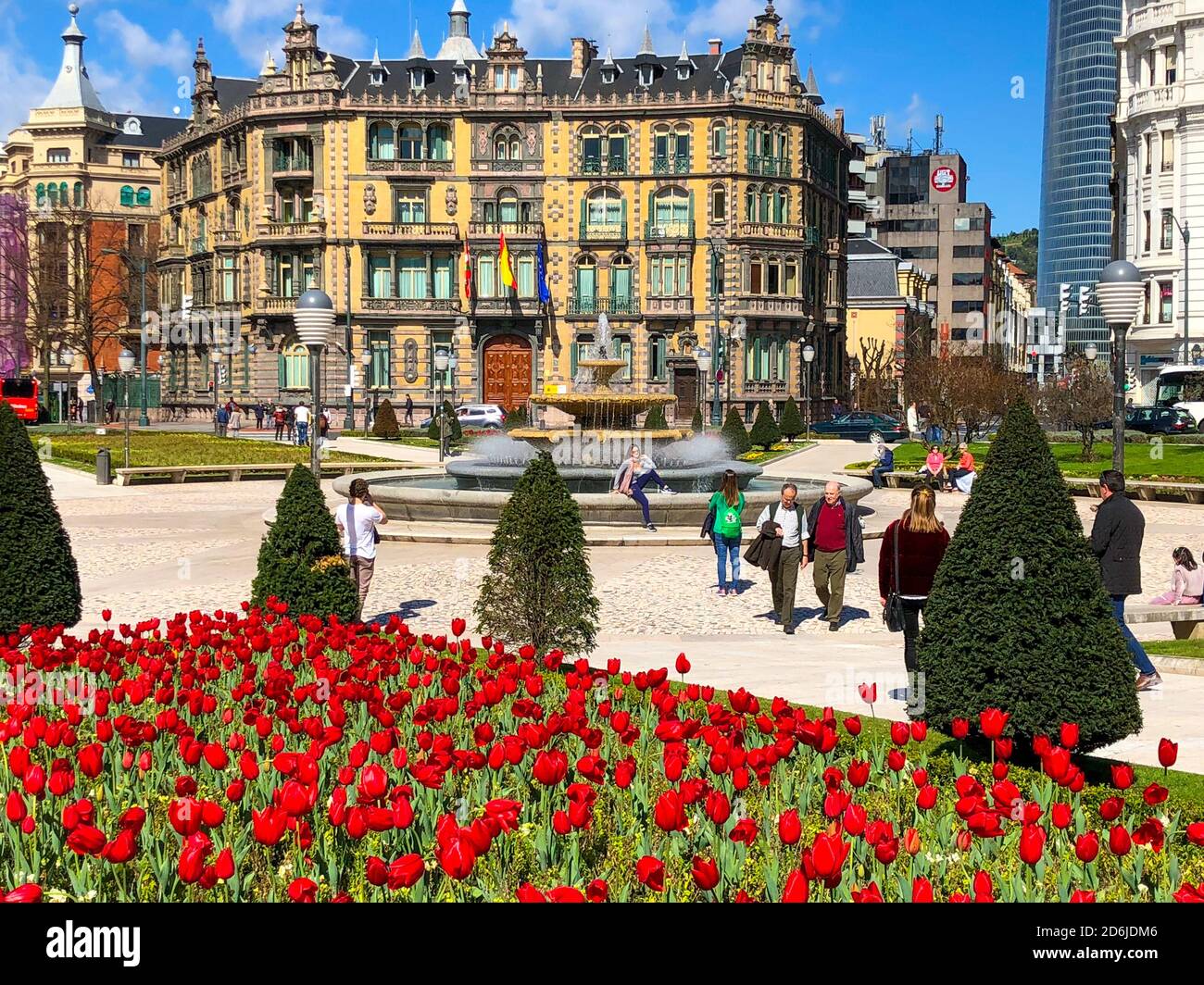 Plaza de Don Federico Moyúa, brillant un jour de printemps. Bilbao, pays basque, Espagne Banque D'Images