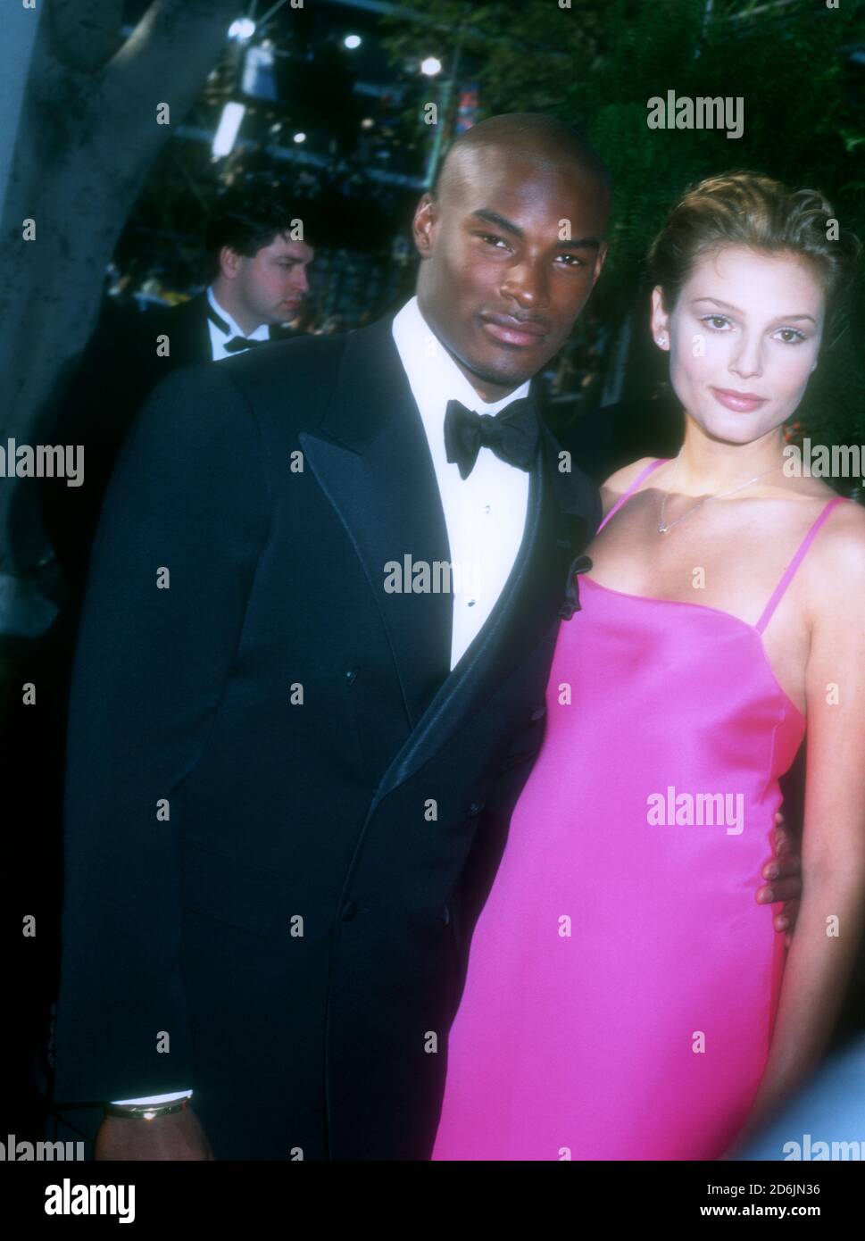 Los Angeles, Californie, États-Unis 25 mars 1996 Model Tyson Beckford et  Model Bridget Hall assistent à la 68e cérémonie annuelle des Academy Awards  à Dorothy Chandler Pavilioin le 25 mars 1996 à