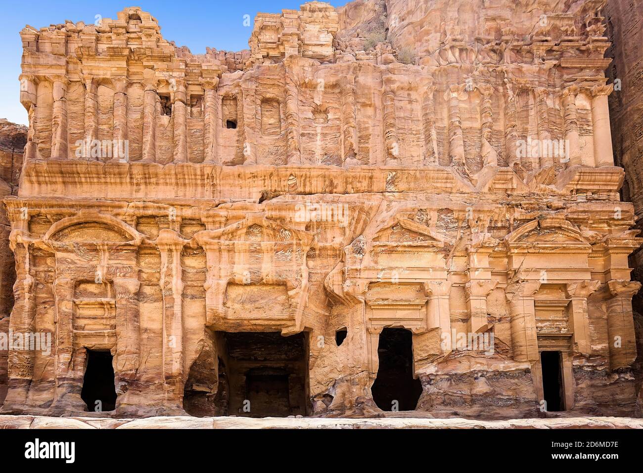 L'ancienne ville de rock abandonnés Petra en Jordanie attraction touristique Banque D'Images