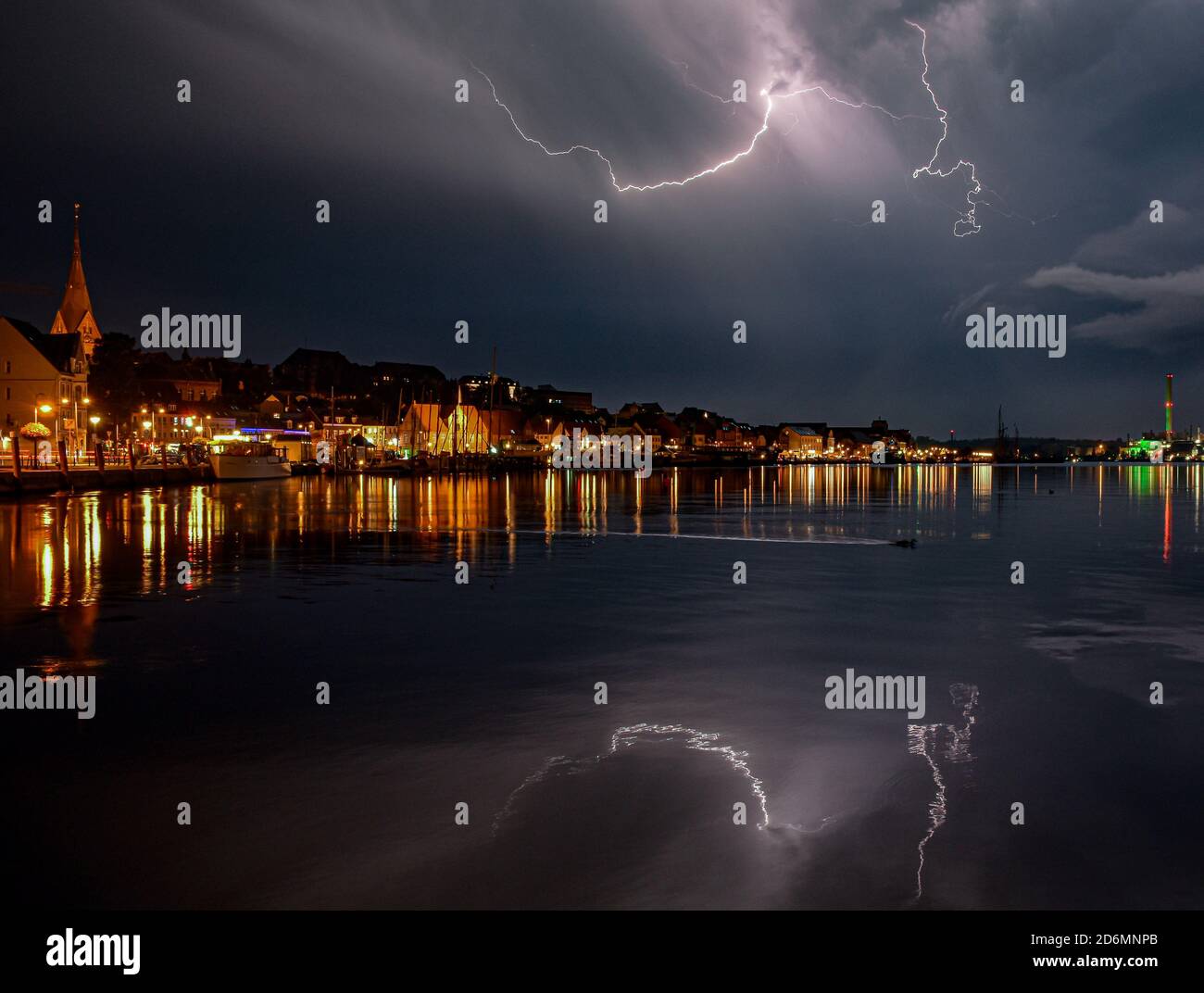 Tonnerre sur Flensburg Banque D'Images