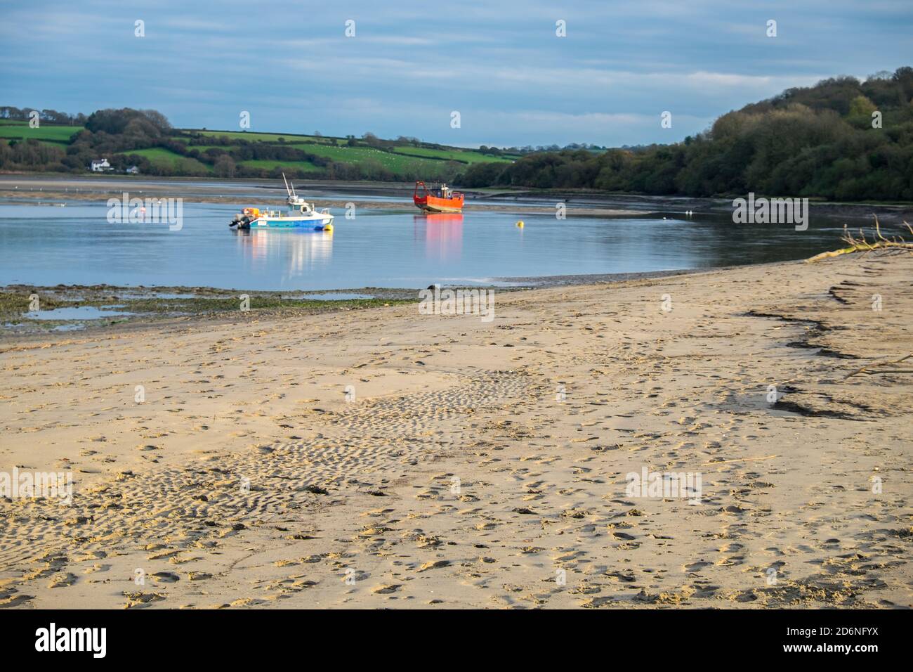 Poppit,Poppit Sands,plage,Poppit Sands Beach,estuaire,côte,littoral,Teifi,Teifi River,Teifi River estuaire,rivière,Cardigan,Cardigan,Cardigan Bay,Pembrokeshire,nord Pembrokeshire,près,St Dogmaels,vues,sur,Gwbert,Ceredigion,comté,Ouest,Pembrokeshire,Europe,pays de Galles,drapeau,Royaume-Uni,pays de Galles,pays de Galles,Royaume-Uni,pays de Galles,pays de Galles,pays de Galles,pays de mer,pays de Galles Banque D'Images