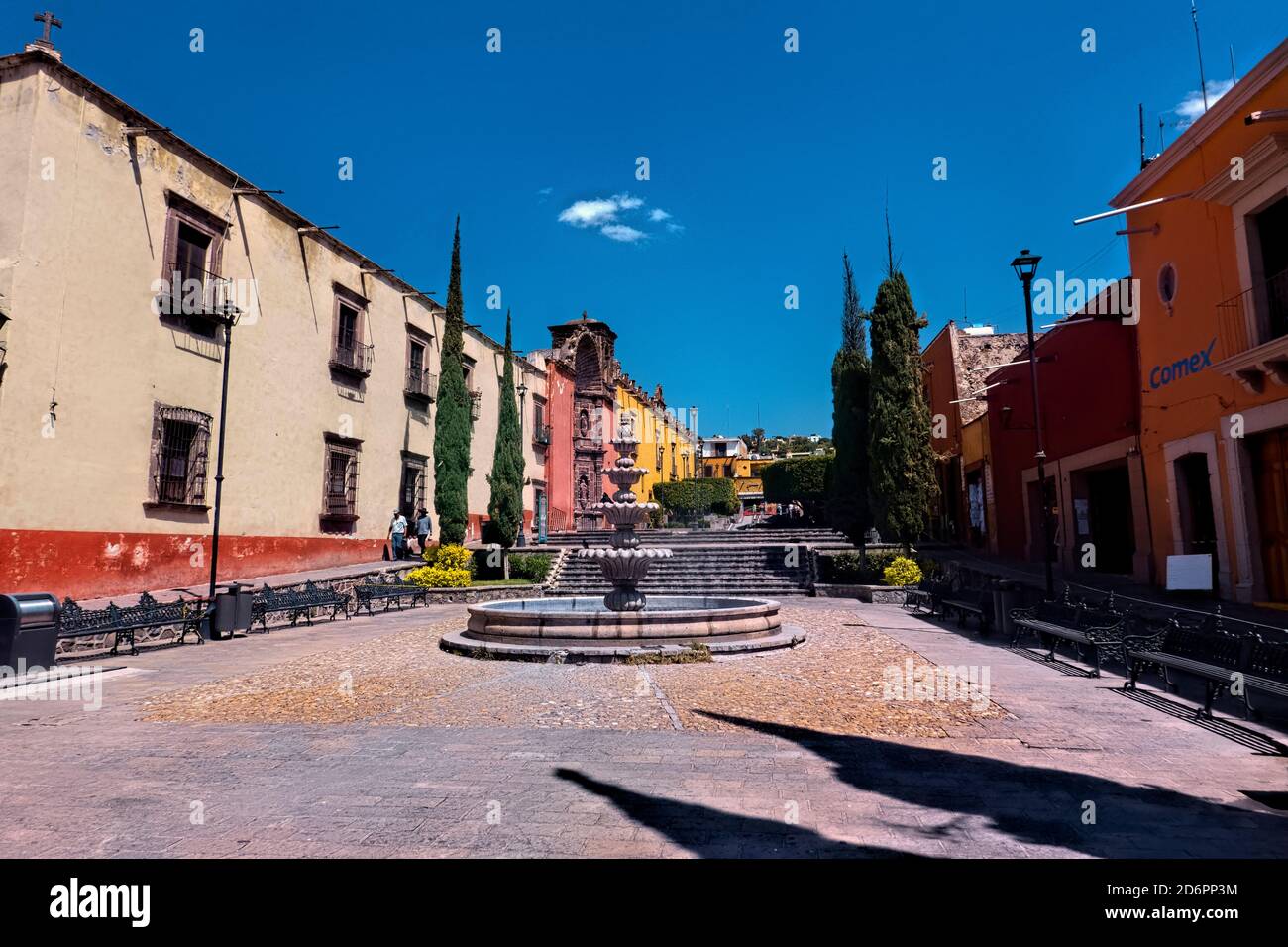 Templo del Oratorio de San Felipe Neri et fontaine, San Miguel de Allende, Guanajuato, Mexique Banque D'Images