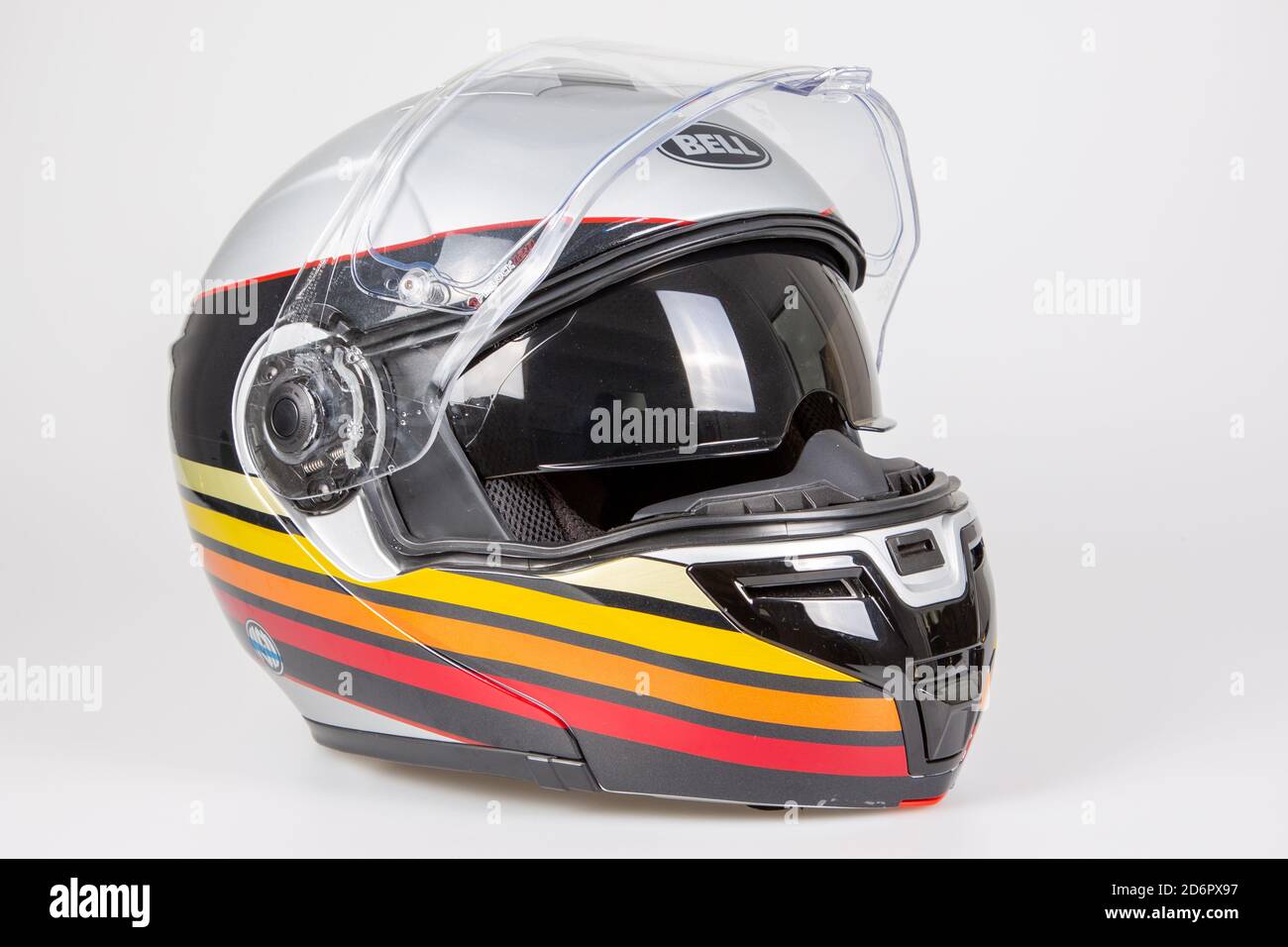 Bordeaux , Aquitaine / France - 10 10 2020 : cloche nouveau casque moto moto  avec logo pour moto véhicule de notre marque Photo Stock - Alamy