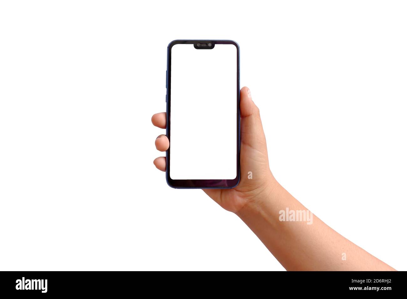 La main tient un smartphone avec un écran blanc séparé sur un fond blanc avec le masque. Banque D'Images
