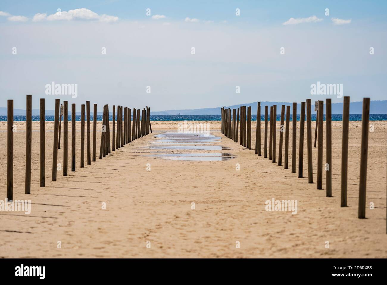 Playa de los lances, plage près de Tarifa avec la formation de lagons temporaires, Cadix, Costa de la Luz, Andalousie, Espagne. Banque D'Images