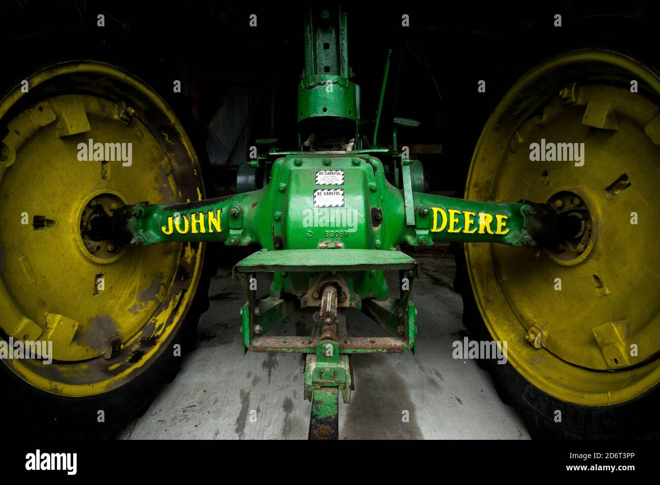 Un tracteur John Deer au Fanshawe Pioneer Village à Londres Ontario Banque D'Images