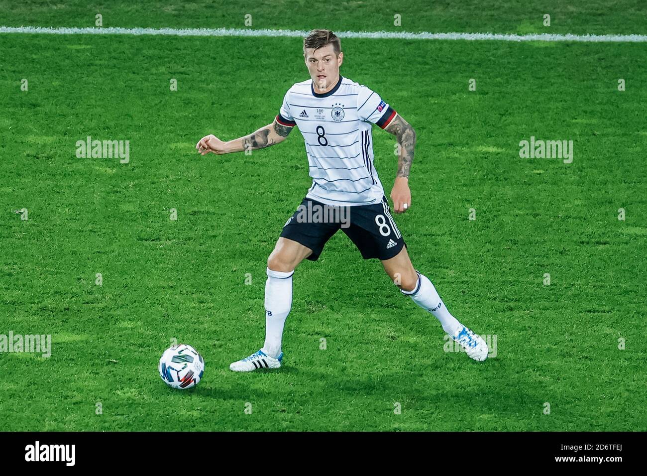 Toni Kroos (Allemagne) court avec le ballon, football Allemagne contre Sussisse Banque D'Images