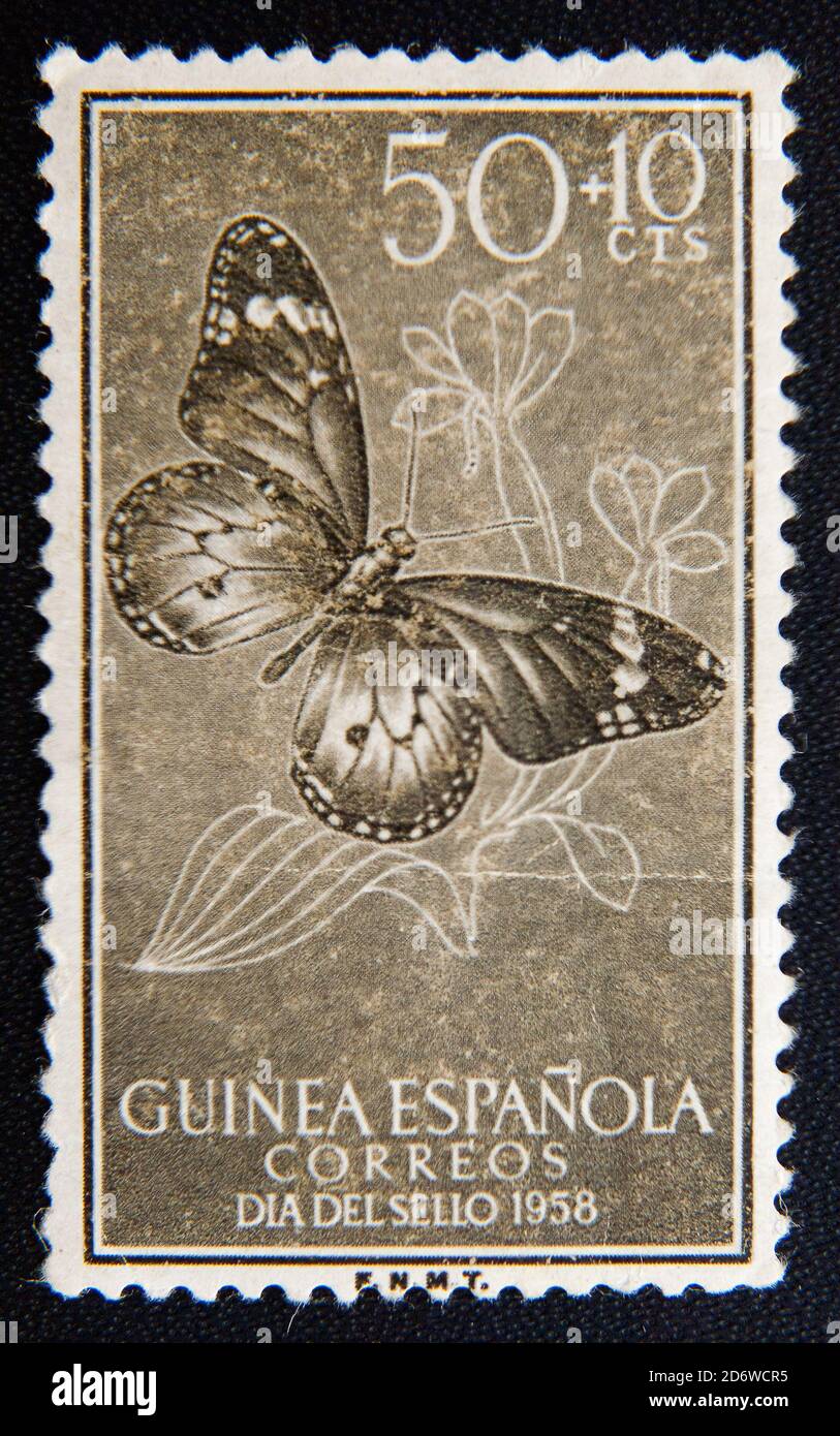 MOSCOU RUSSIE - 25 NOVEMBRE 2012 : Guinée espagnole avec inscription 'Guinée Espanola, dia del sello', série, vers 1958 Banque D'Images