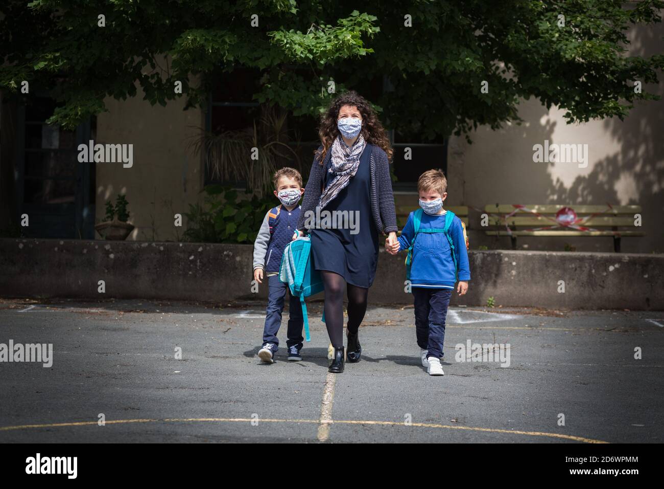École après confinement pendant la pandémie Covid-19, Dordogne, France. Banque D'Images