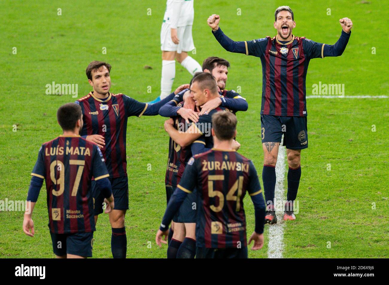 Konstantions Triantafyllopoulos a fêté avec son équipe après avoir remporté le match polonais Ekstraklasa entre Lechia Gdansk et Pogon Szczecin.(score final; Lechia Gdansk 0:1 Pogon Szczecin) Banque D'Images