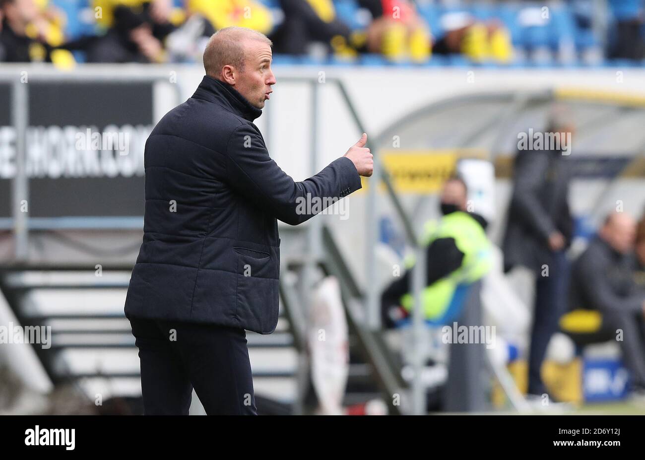 l'entraîneur-chef d'offenheim Sebastian Hoeness pendant le championnat allemand Bundesliga Match de football entre TSG Hoffenheim et BVB Borussia Dortmund on O Banque D'Images