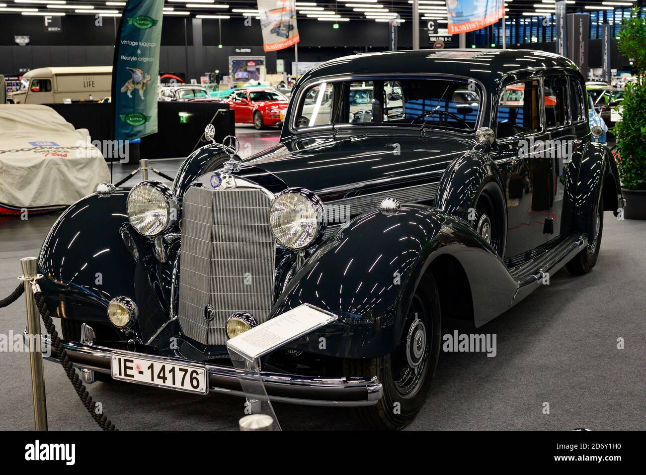 salzbourg, autriche, 17 octobre 2020, classic expo, exposition pour voitures d'époque, motos et véhicules, mercedes benz 770 limousine Banque D'Images