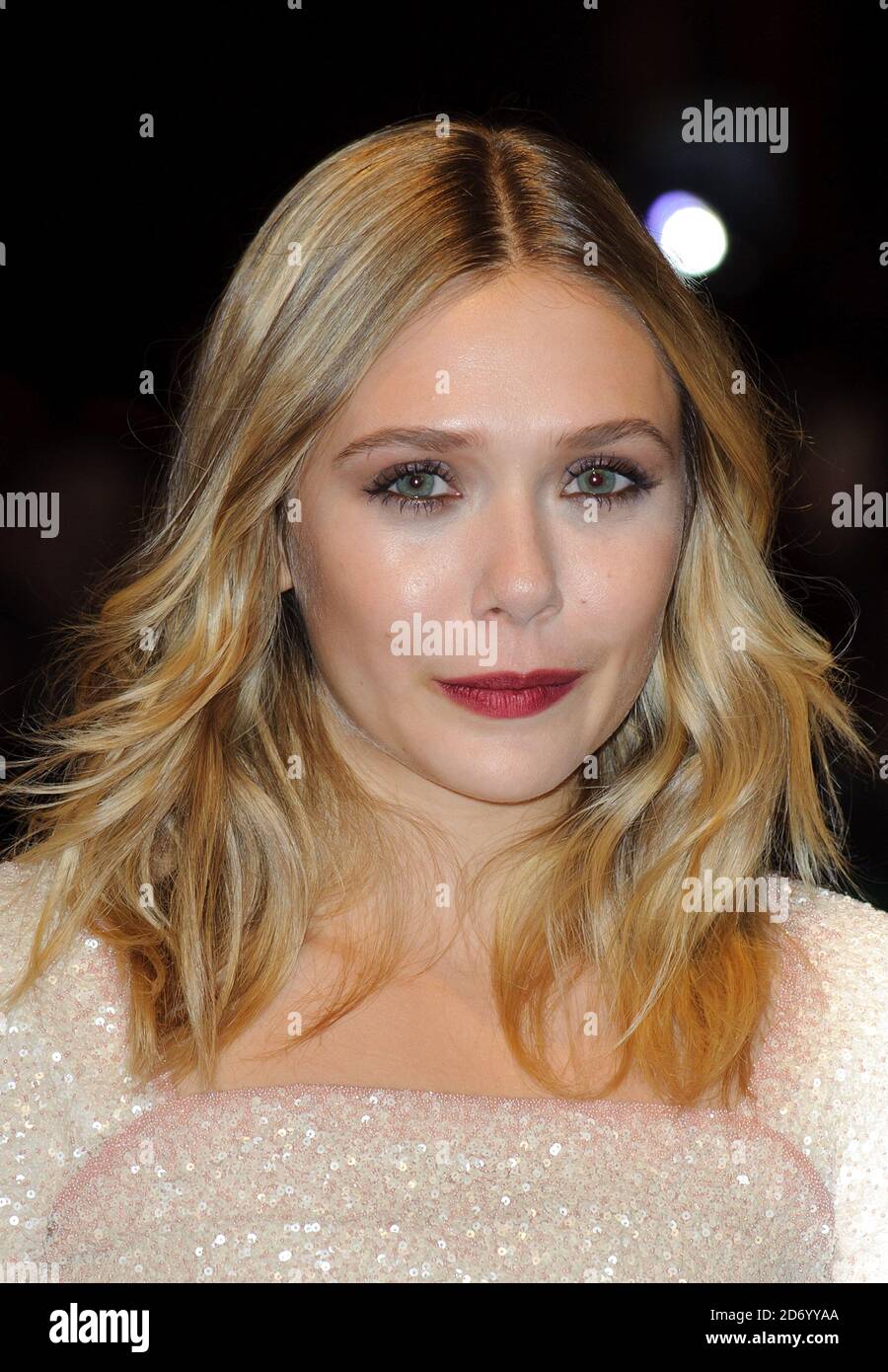 Elizabeth Olsen assiste à la première de Martha Marcy May Marlene, au cinéma vue de Leicester Square, dans le cadre du BFI London film Festival. Banque D'Images