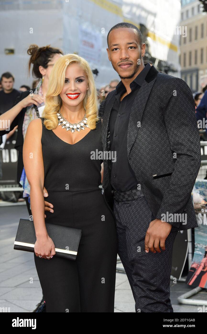 Shanie Ryan et Tony Sinclair participant à la première du film britannique de San Andreas qui s'est tenue au cinéma Odeon Leicester Square, Londres Banque D'Images