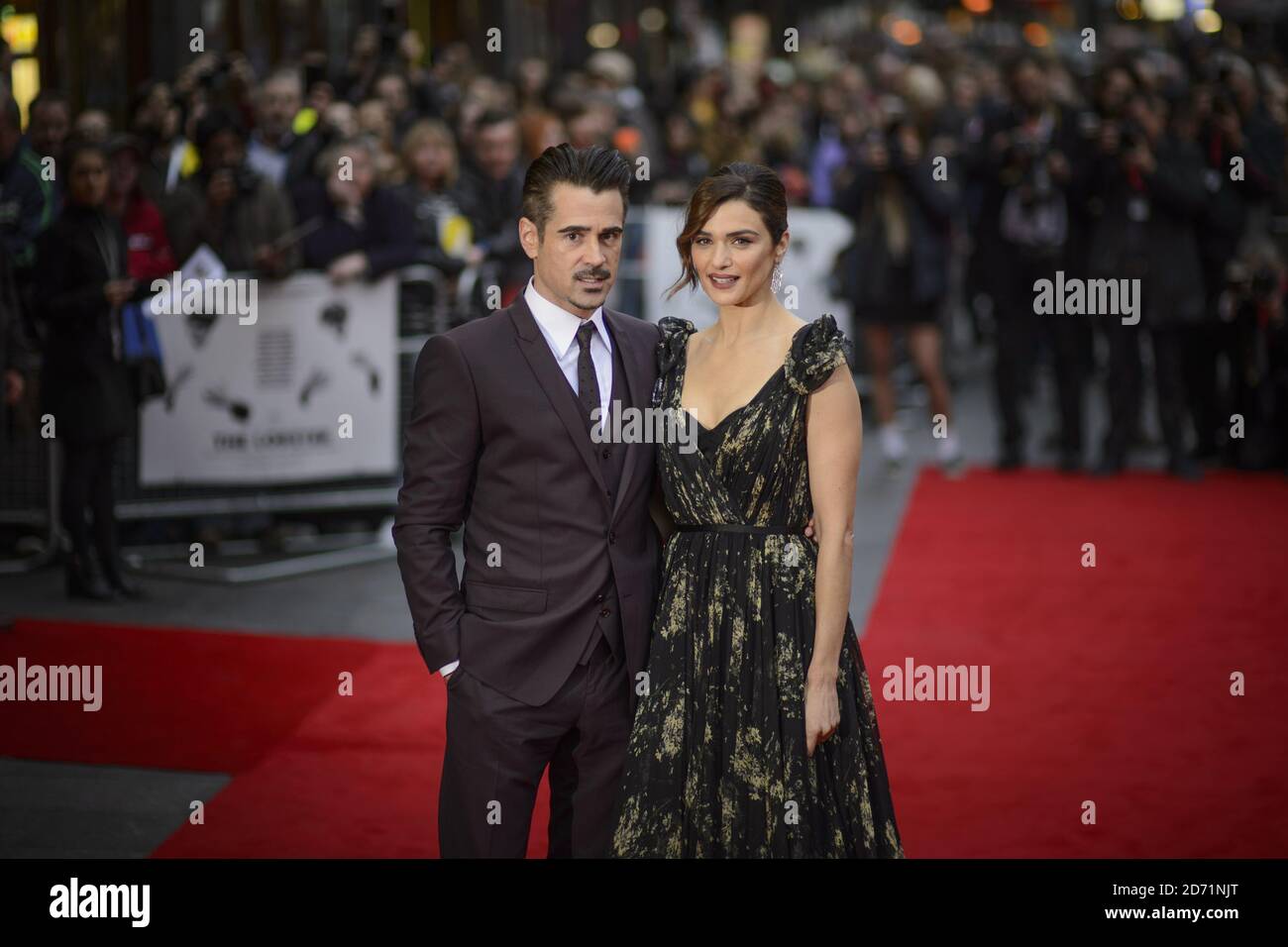 Colin Farrell et Rachel Weisz assistent à la projection officielle du homard lors du 59ème BFI London film Festival à vue West End, Leicester Square, Londres. Banque D'Images