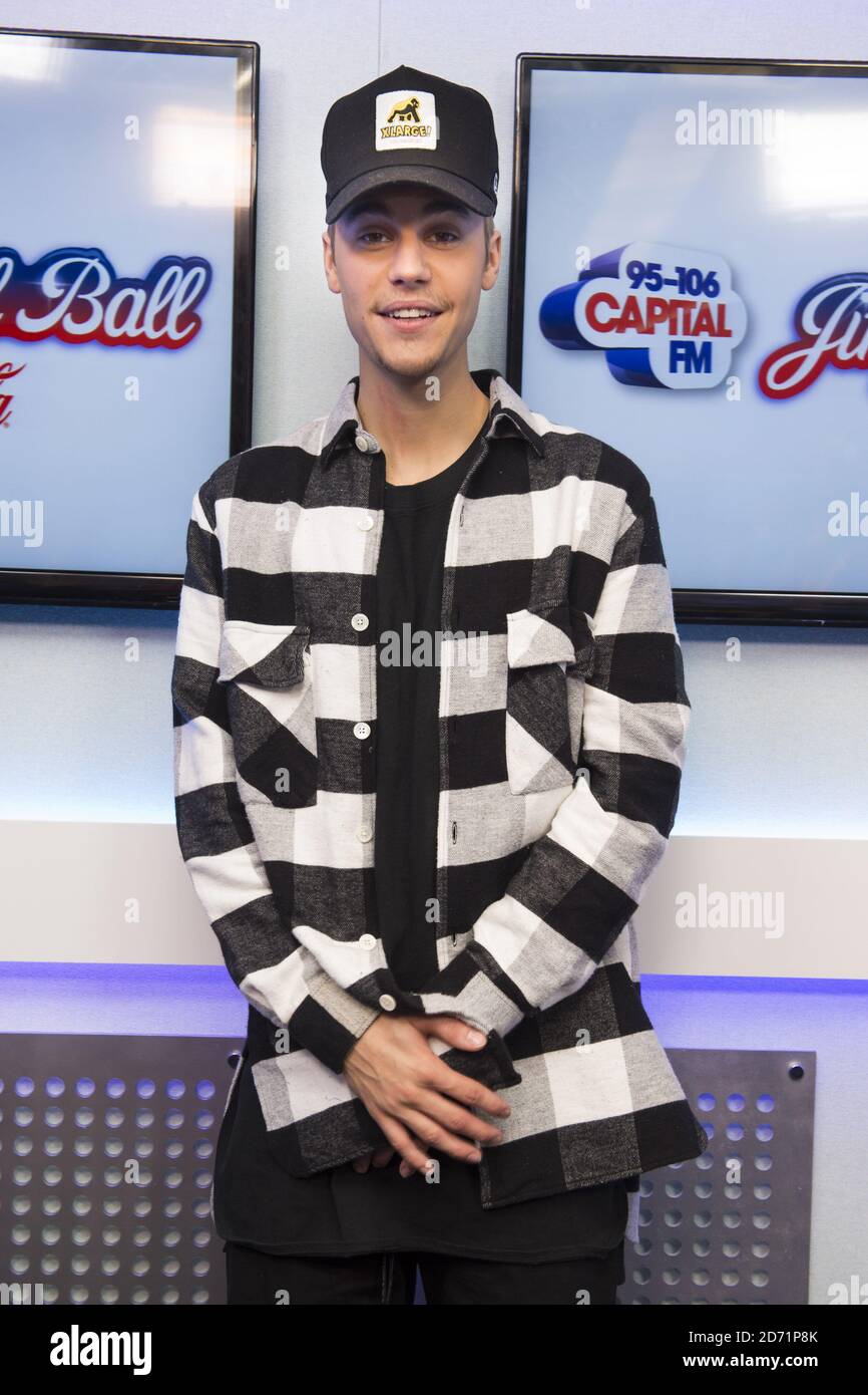 Justin Bieber photographié pendant le Jingle Bell ball 2015 de Capital FM à  l'O2 Arena, Londres Photo Stock - Alamy
