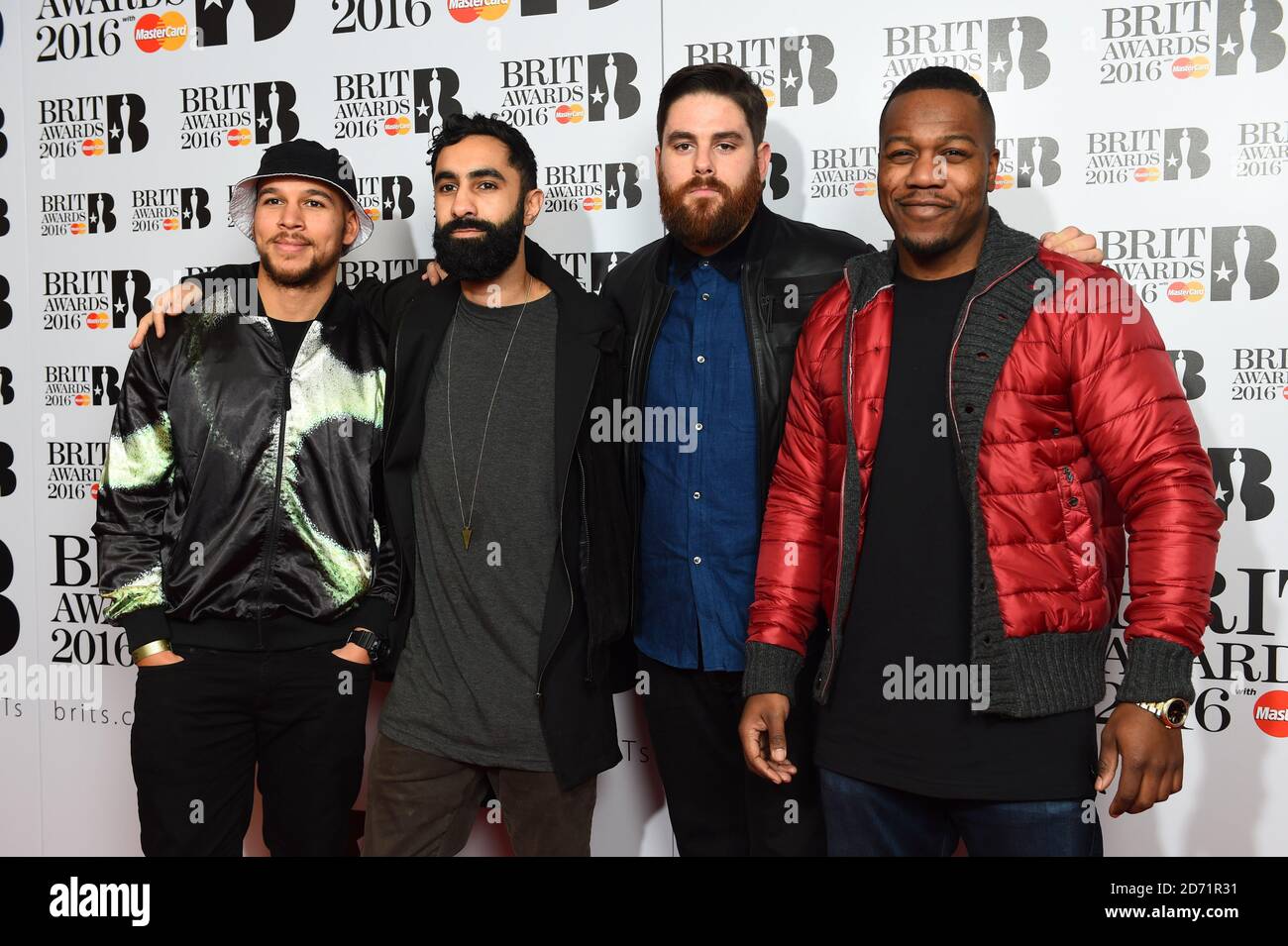 Rudimental assistant aux nominations aux Brit Awards 2016, dans les studios ITV du sud de Londres. Banque D'Images