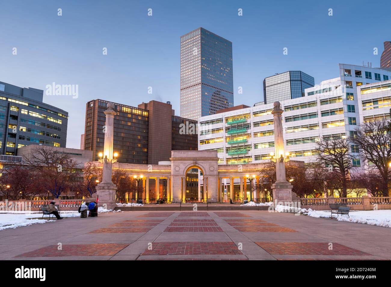 Denver, Colorado, USA Centre-ville cityscape in Civic Center park au crépuscule. Banque D'Images
