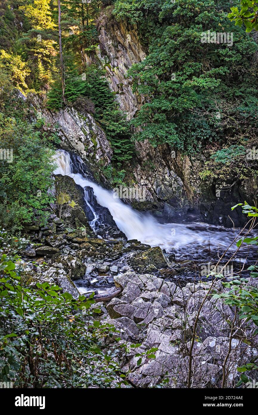 Conwy Falls on the River (Afon) Conwy près de Betws-y-Coed North Pays de Galles Royaume-Uni octobre 2019 1691 Banque D'Images