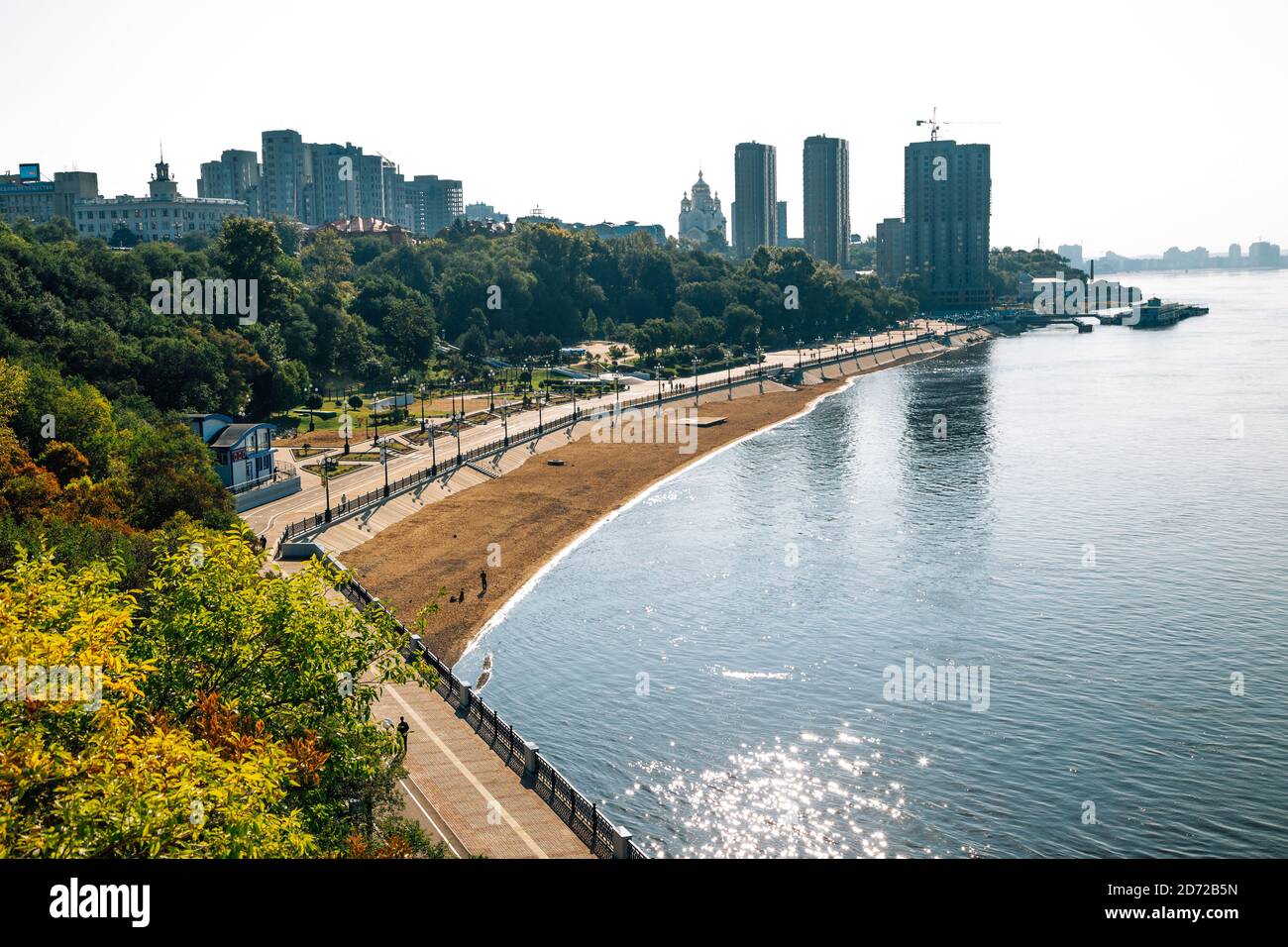 Vue panoramique sur la rivière de l'Amour et la ville de Khabarovsk, Russie Banque D'Images