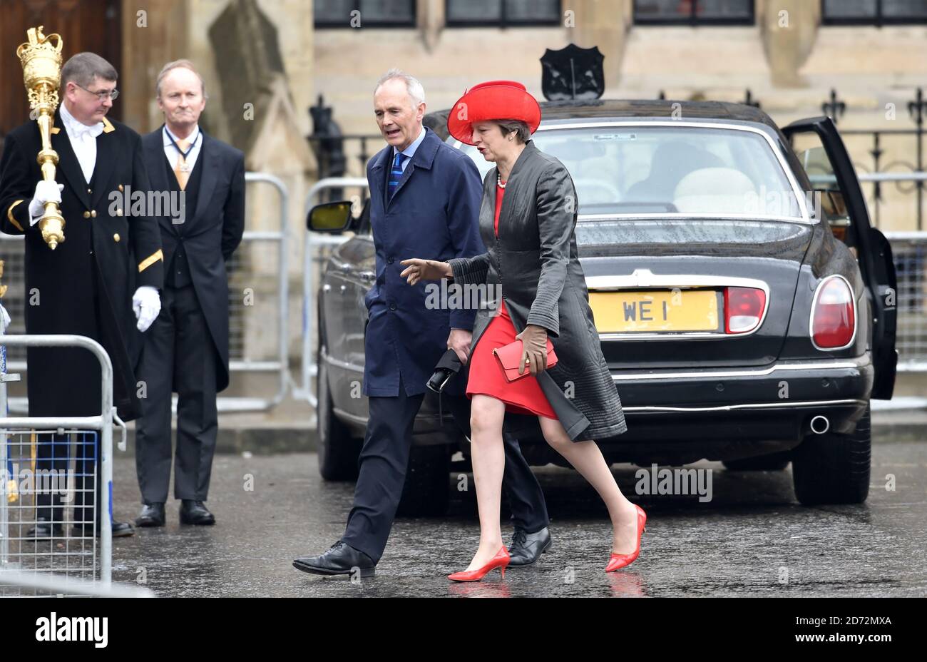 La première ministre Theresa May (à droite) assiste au Commonwealth Service à Westminster Abbey, à Londres. Le crédit photo devrait se lire: Matt Crossick/EMPICS Entertainment Banque D'Images
