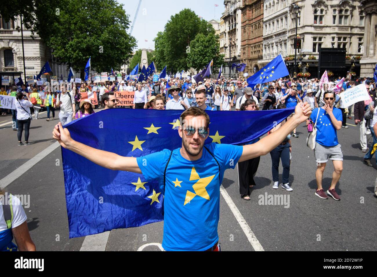 Les manifestants anti-Brexit occupent la place du Parlement dans le centre de Londres, lors de la marche électorale du peuple, qui a appelé à un vote sur l'accord final sur le Brexit. Date de la photo: Samedi 23 juin 2018. Le crédit photo devrait se lire: Matt Crossick/ EMPICS Entertainment. Banque D'Images