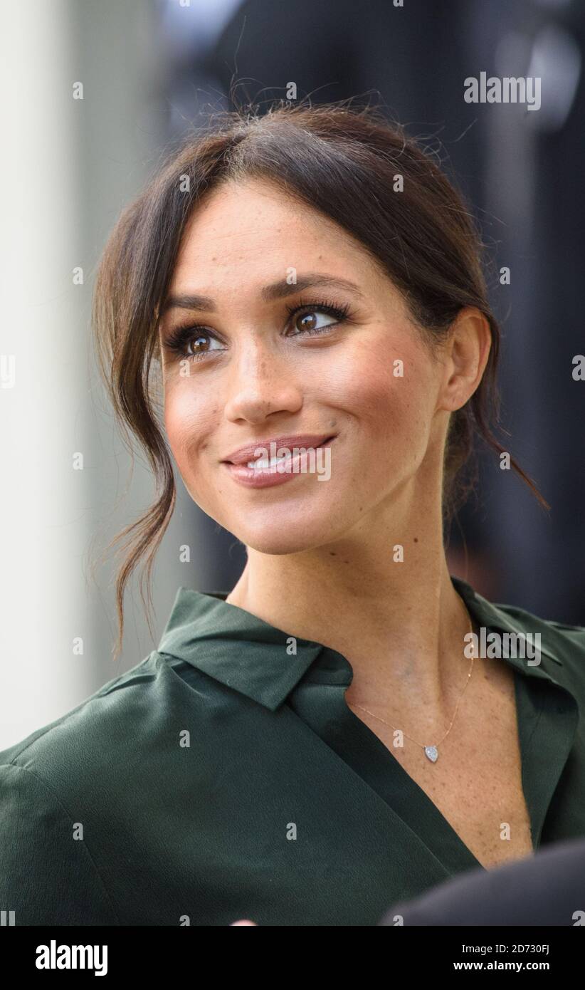 Meghan Markle, la duchesse de Sussex, arrive à l'Université de Chichester, Bognor Regis, West Sussex, dans le cadre de leur première visite officielle conjointe à Sussex. Date de la photo: Mercredi 3 octobre 2018. Le crédit photo devrait se lire: Matt Crossick/ EMPICS. Banque D'Images