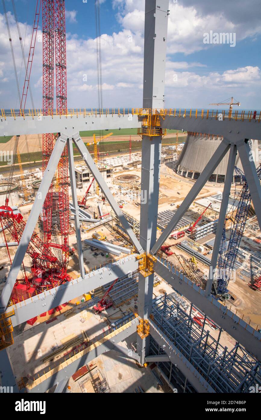 Chantier de construction de la nouvelle centrale au lignite Neurath près de Grevenbroich, Boa 2/3, cadre en acier de la future grande chaudière, vue de 90 mètres Banque D'Images