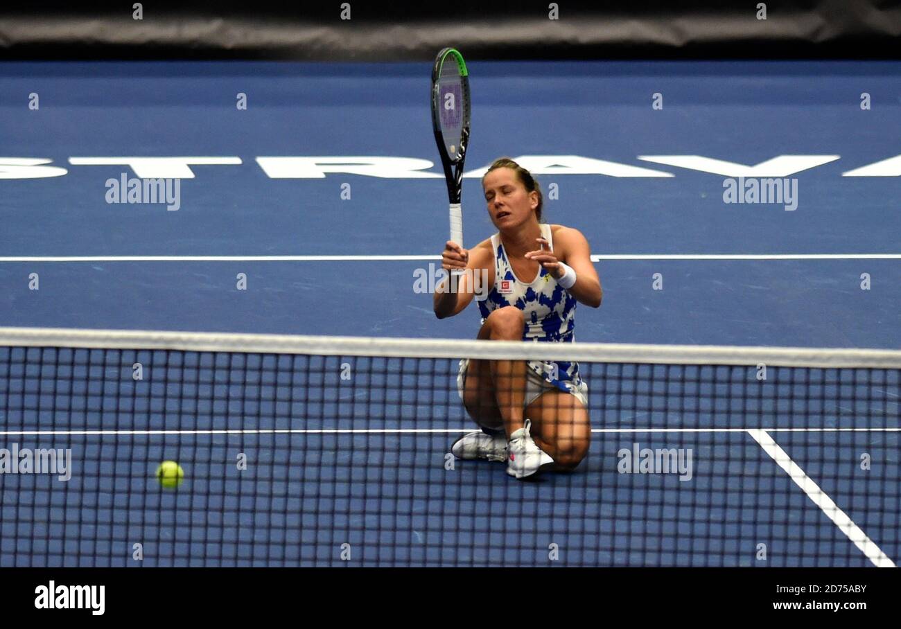 Ostrava, République tchèque. 20 octobre 2020. ***CTK POOL*** Tchèque Barbora Strycova en action pendant le match contre Tunisian ont Jabeur pendant le tournoi J&T Banka Ostrava Open 2020 de tennis à Ostrava, République Tchèque, 20 octobre 2020. Crédit: Jaroslav Ozana/CTK photo/Alay Live News Banque D'Images