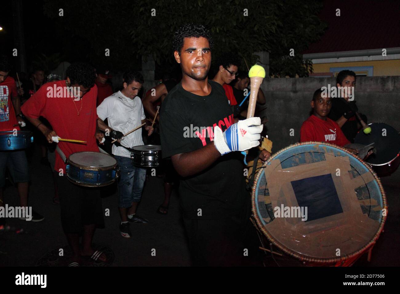 Carnaval aux Saintes Guadeloupe la nuit Banque D'Images
