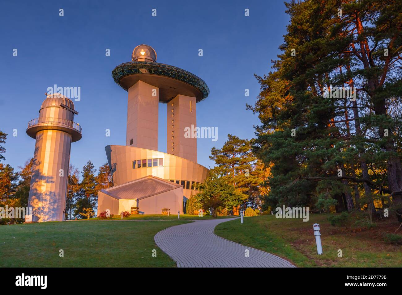 Moletai, Lituanie, 20 octobre 2020 Musée ethnocosmologique et observatoire moderne à Moletai, Lituanie. Banque D'Images