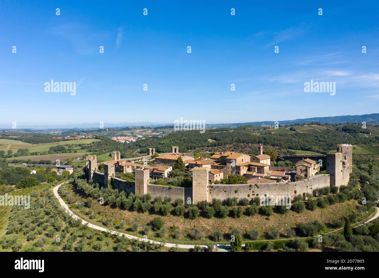 Les murs fortifiés circulaires de Monteriggioni, un village perché en Toscane, en Italie Banque D'Images