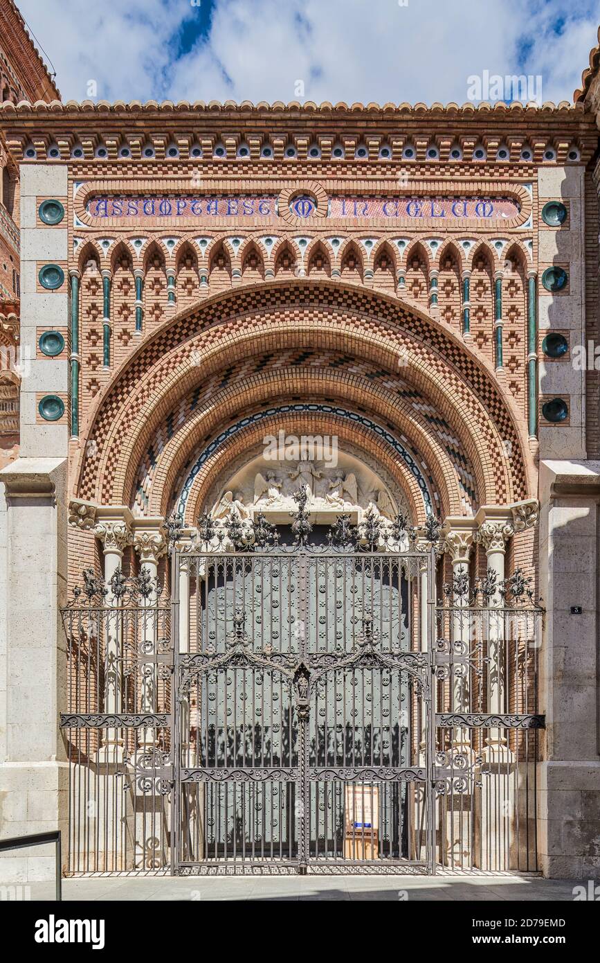 Église de San Pedro, site classé au patrimoine mondial dans le style Mudejar, où les vestiges des amoureux de Teruel ont été trouvés. Aragon, Espagne, Europe Banque D'Images