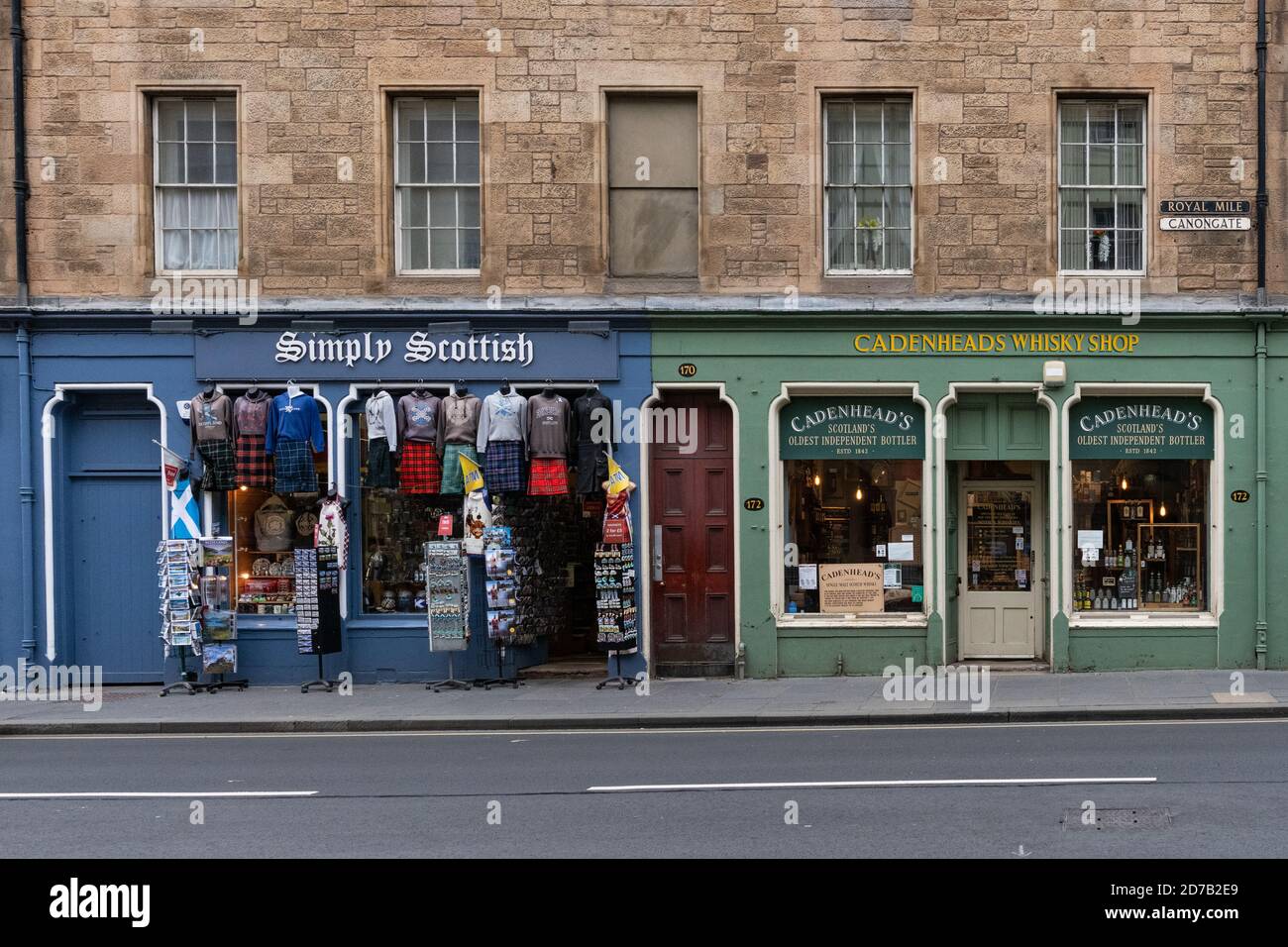 Canongate Royal Mile Edinburgh boutiques, Écosse, Royaume-Uni Banque D'Images