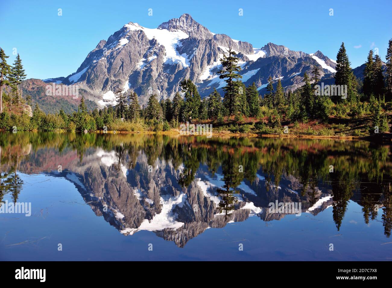 Mont Shuksan en automne, Washington-USA Banque D'Images