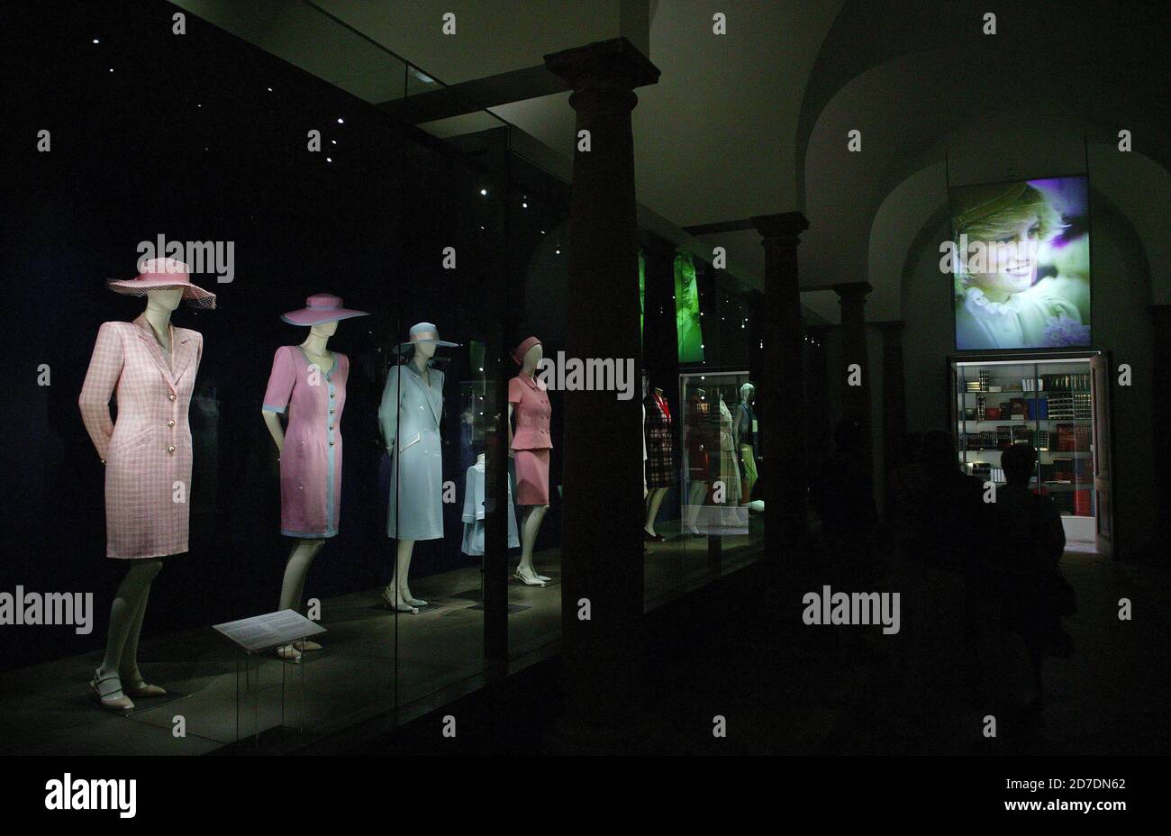 Althorp House: Diana, UNE exposition de célébration : les robes Banque D'Images